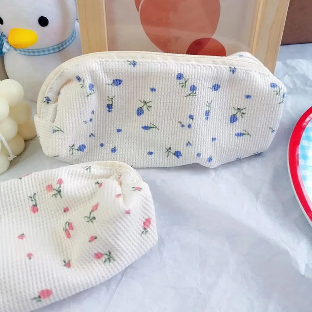 Office Supplies Simple Stationery Pen Box Pen Holder Makeup Bag Pencil Bag Small Flowers Storage Bags Pencil Cases