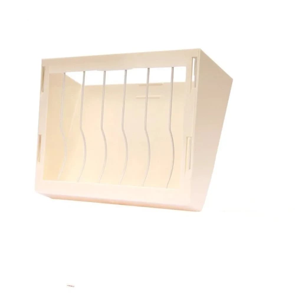 Large Capacity Rabbit Hay Feeder Rack