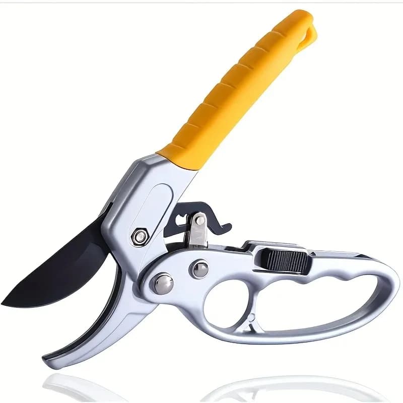 Ergonomic Pruning Shears