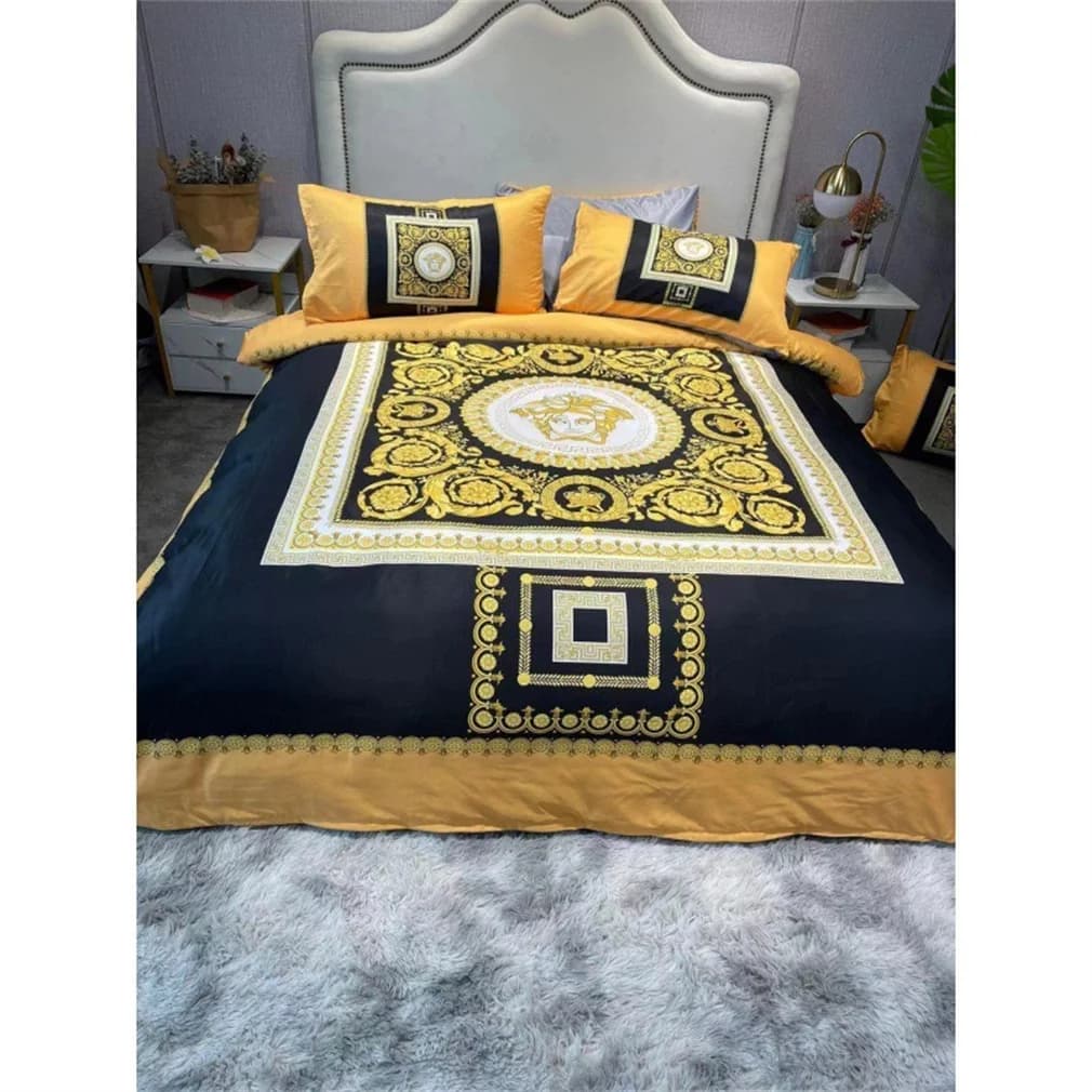 Microfiber Embroidery Bedding Set with Duvet Cover