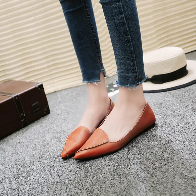 Flat Shoes, Pointed Flats, Mom Shoes