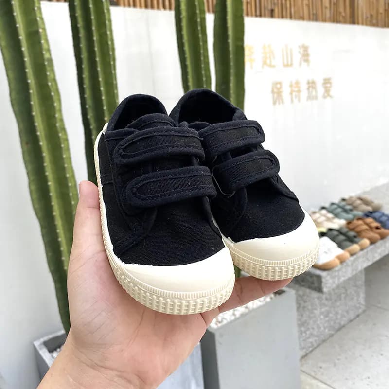 Kids Sneakers