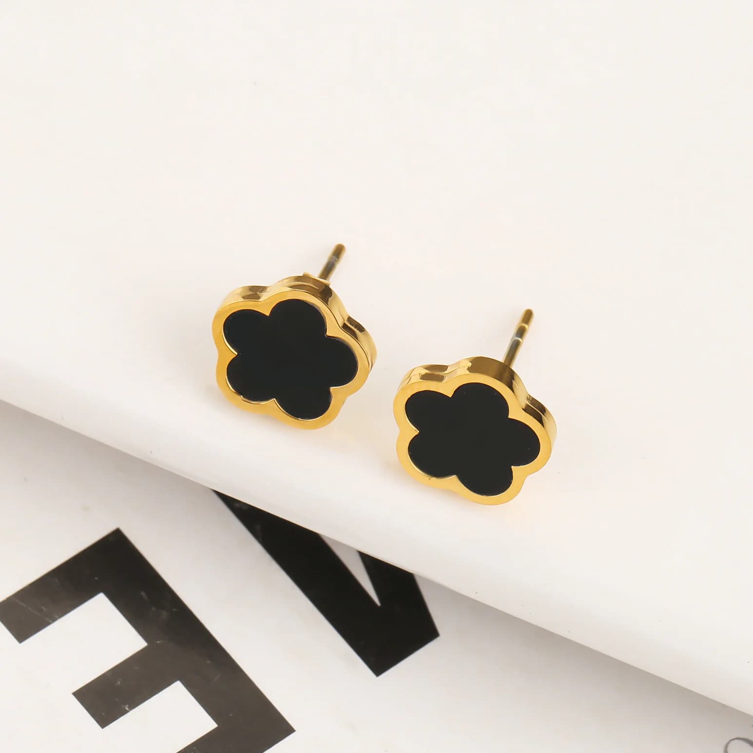 Stainless Steel Five-Petal Jewelry Set