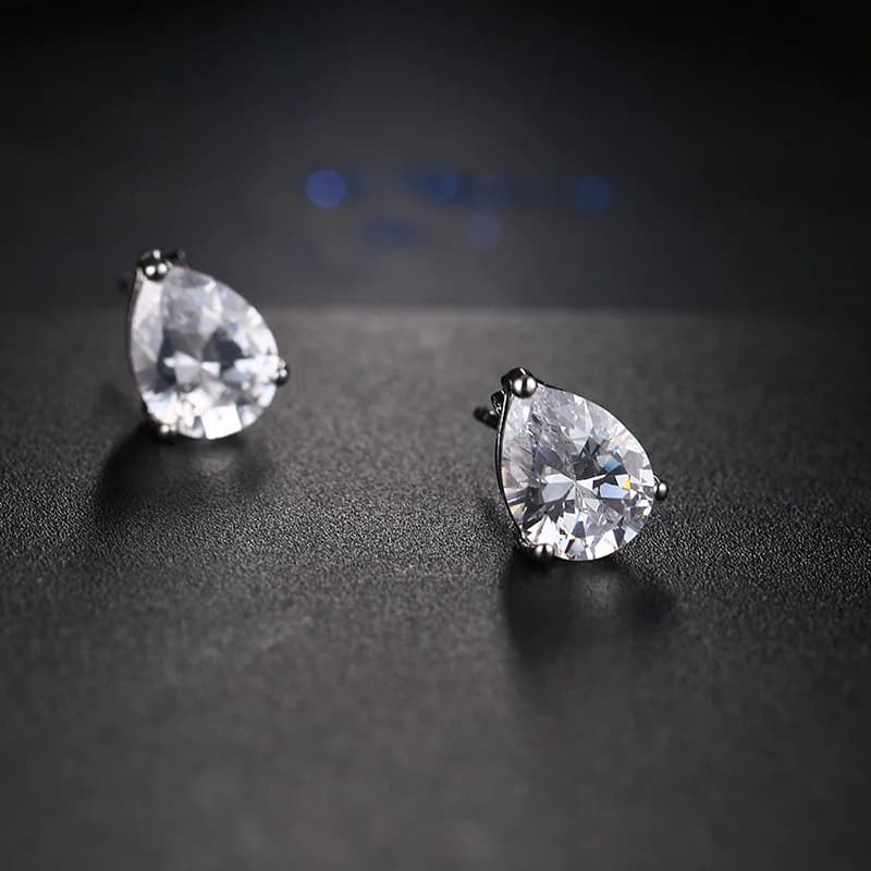 Women's Zircon Clavicle Chain Jewelry Set
