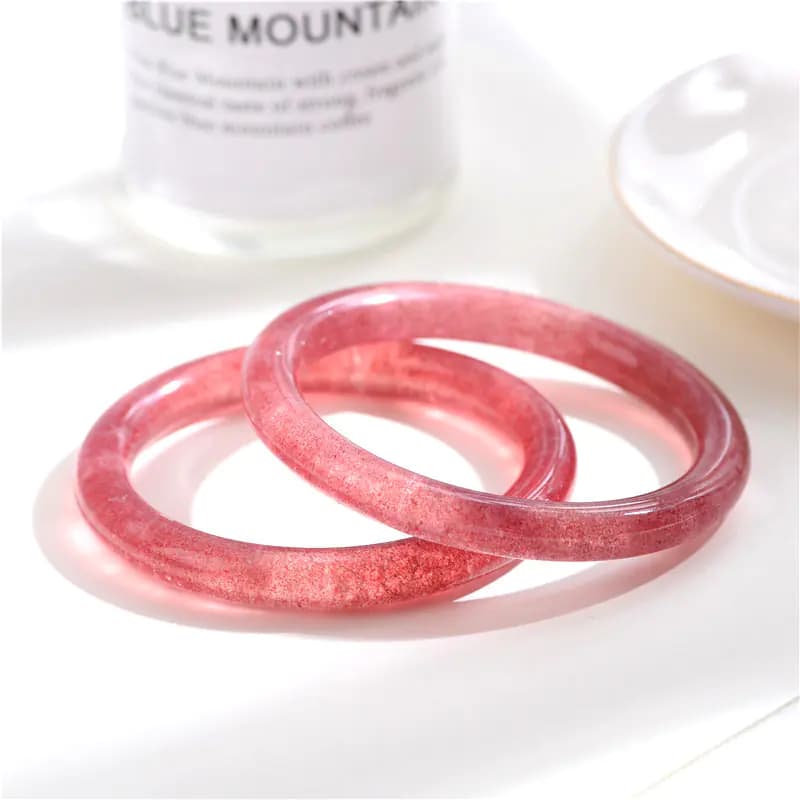 Natural Strawberry Quartz Bracelet for Women Fashion