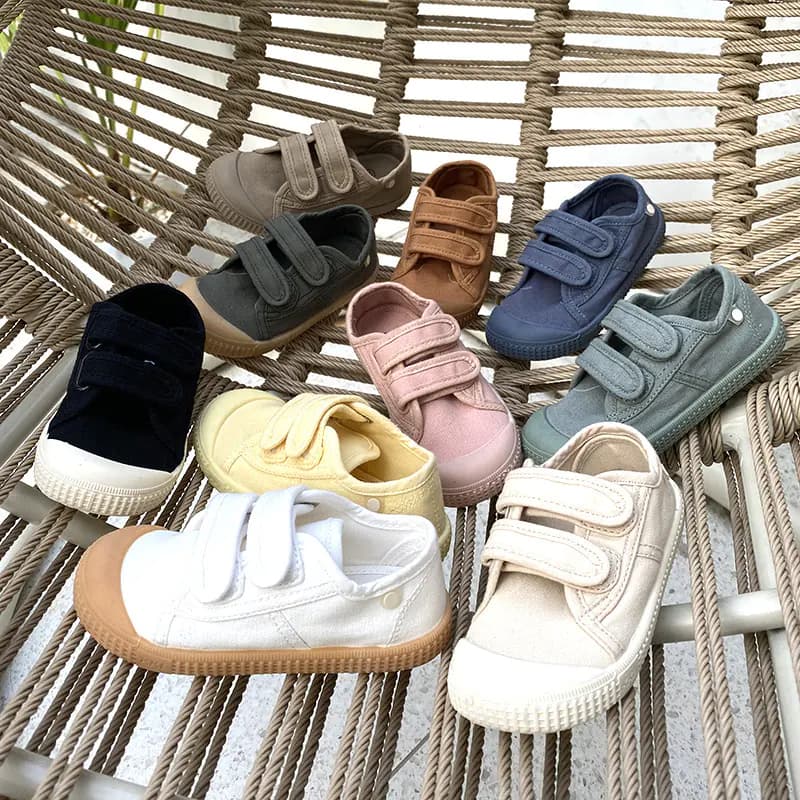 Kids Sneakers