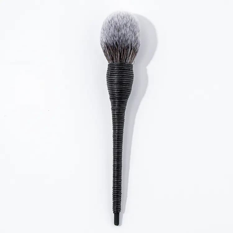 Wood Handle Rattan Wool Powder Brush and Makeup Brushes