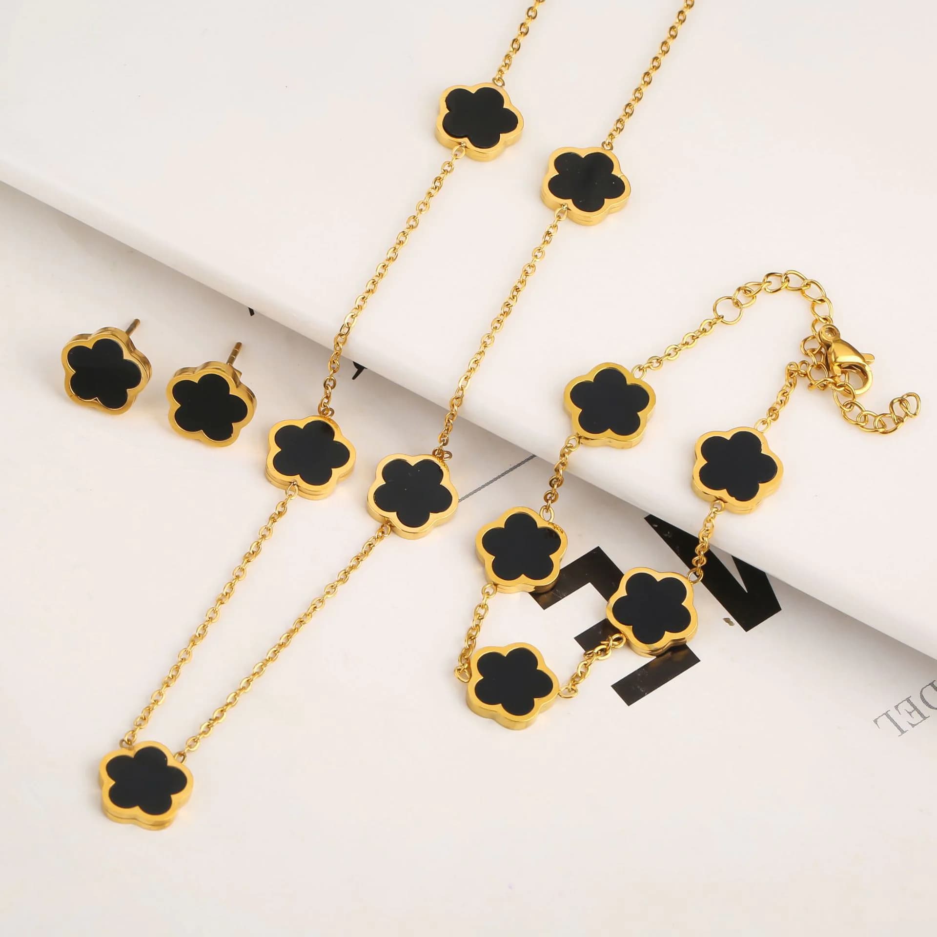 Stainless Steel Five-Petal Jewelry Set
