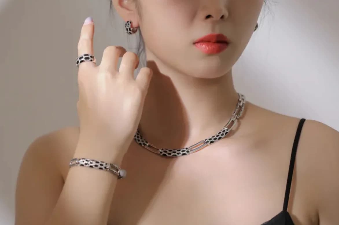 Korean Elegance Diamond Jewelry Set