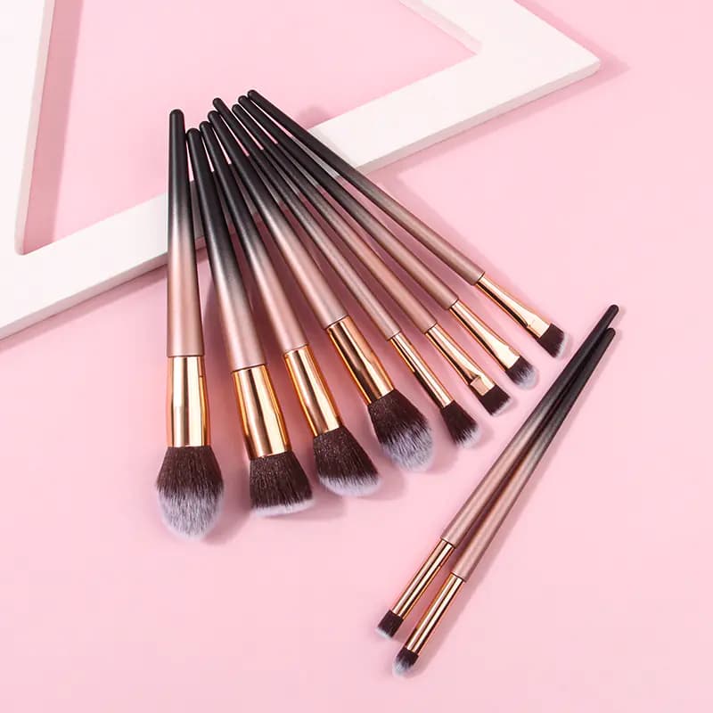 Makeup Brush Set and Cosmetic Tools