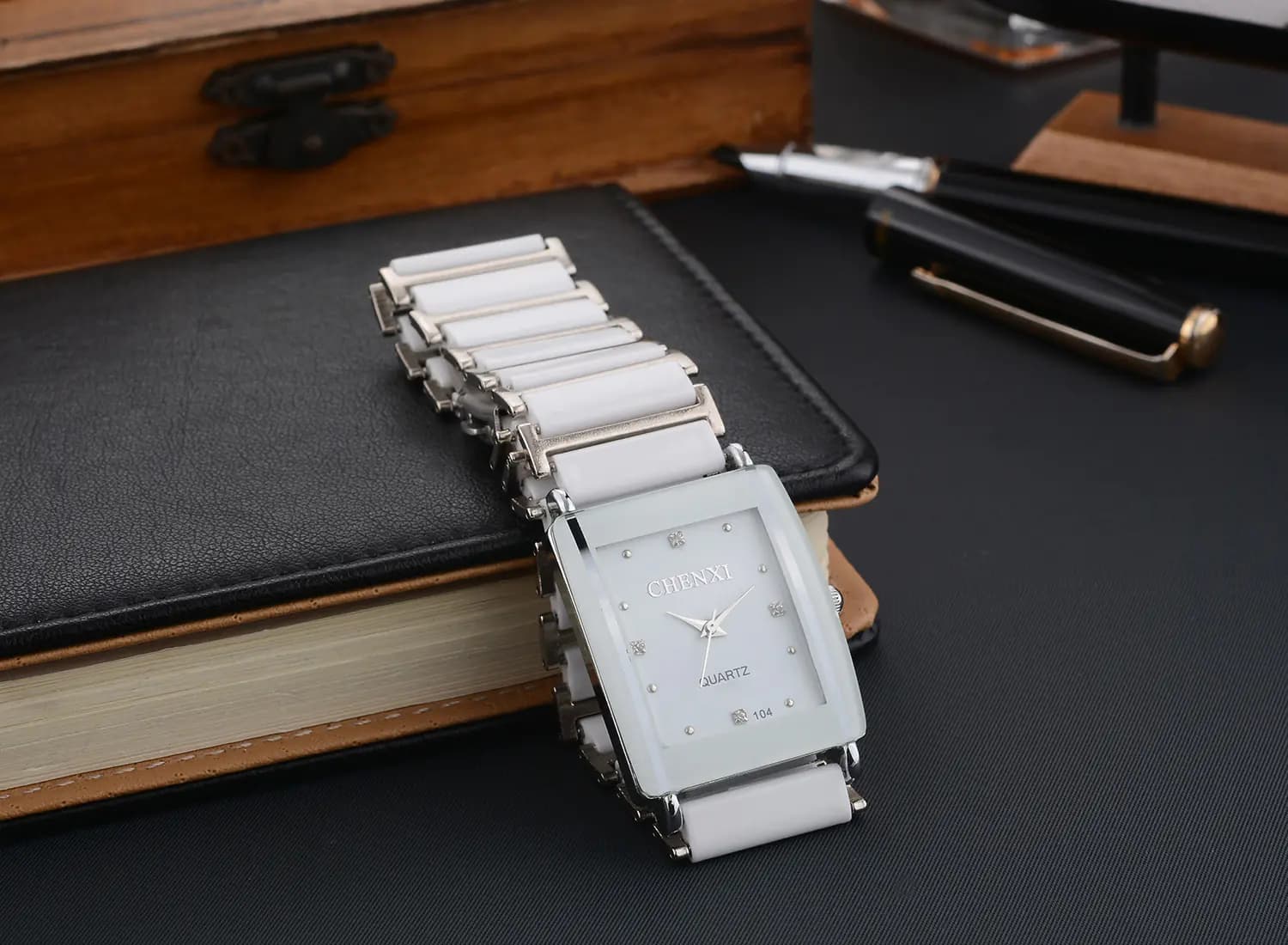 Fashionable Square Ceramic Couple Watches 104A
