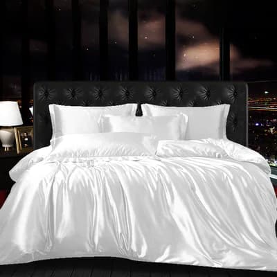 Luxury Silk 4-Piece Bedding Set