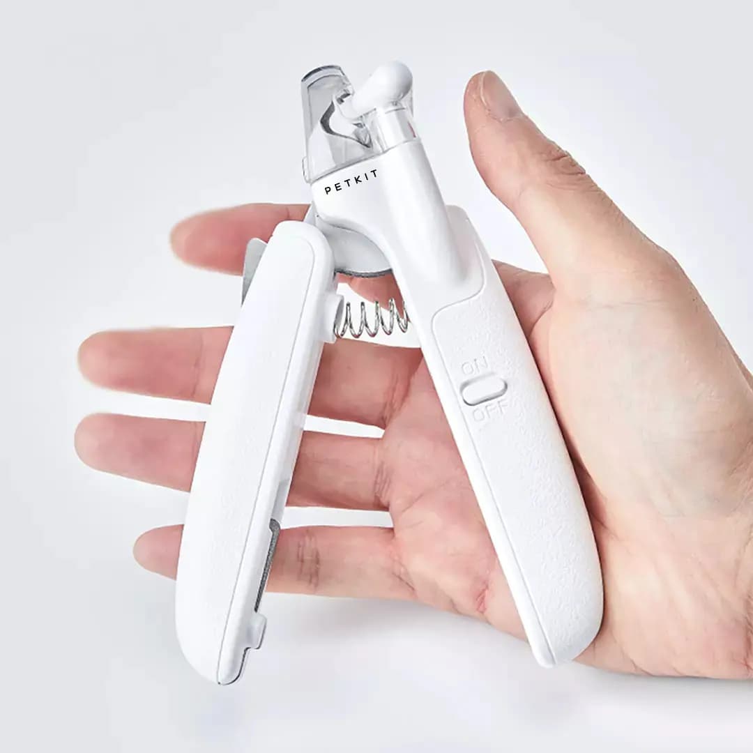Professional Pet Nail Clipper with LED Light for Animals