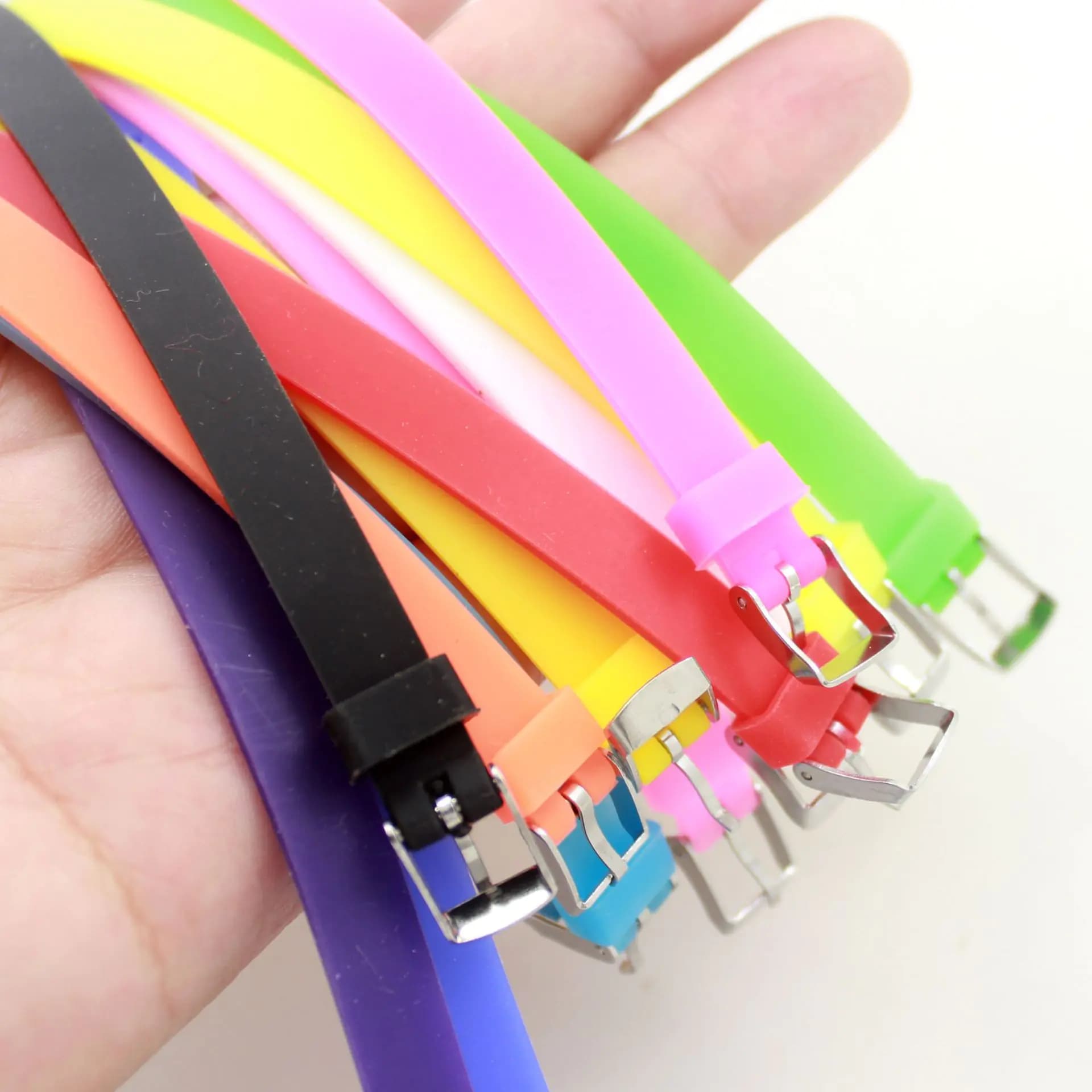 Silicone Wrist Strap for Men and Women Fashion