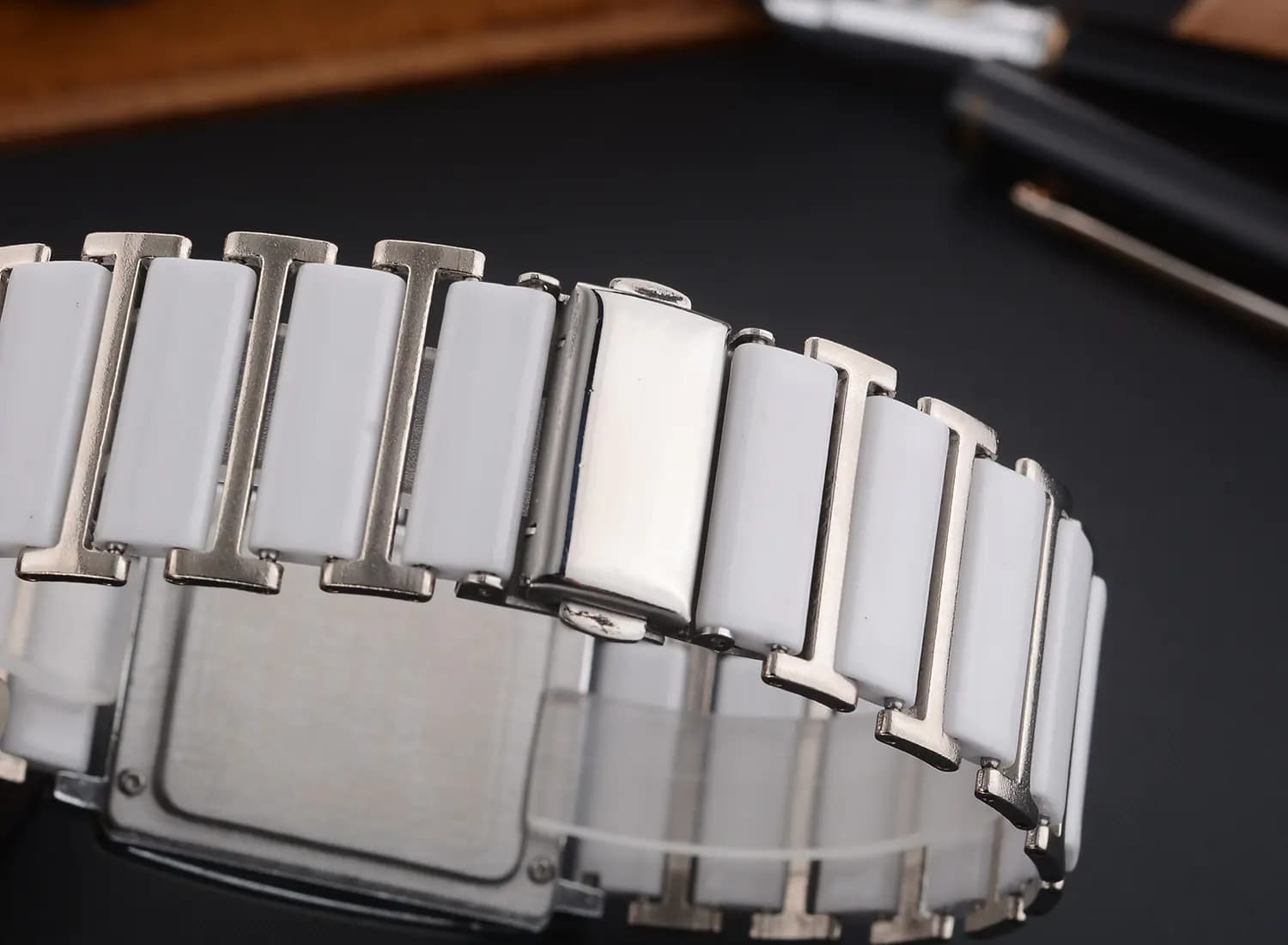 Fashionable Square Ceramic Couple Watches 104A
