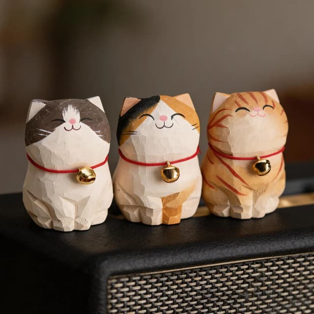 Wooden Cat Figurine Calico Golden Gradient Decor